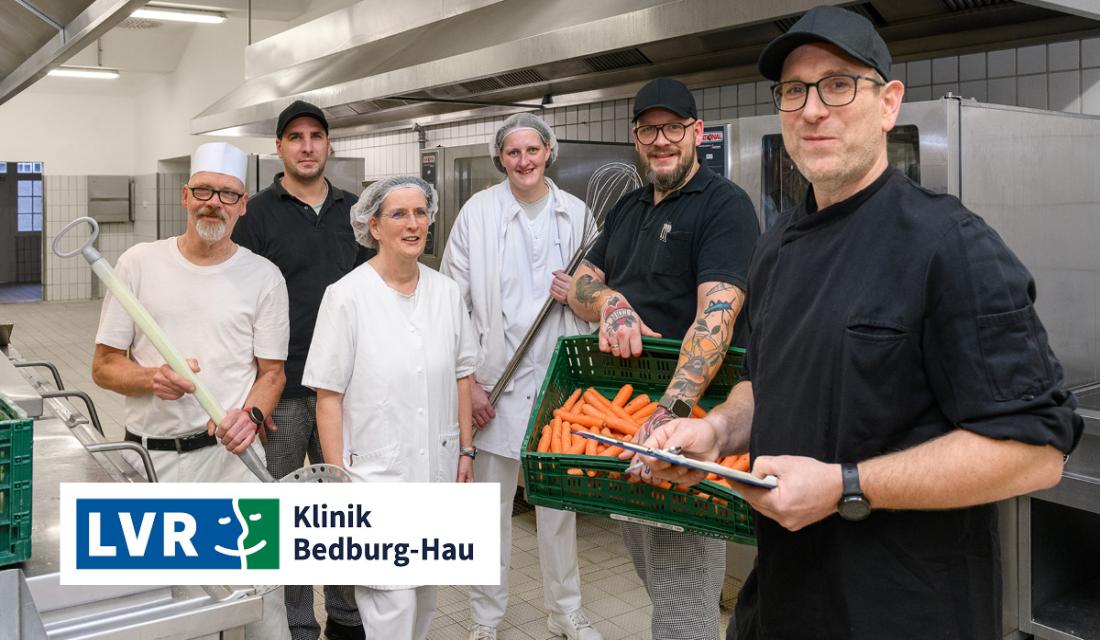 Gruppenfoto des Küchenteams der Kantine der LVR-Klinik Bedburg-Hau 