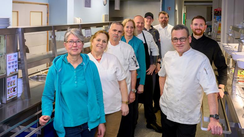 Gruppenbild des Kantinenteams